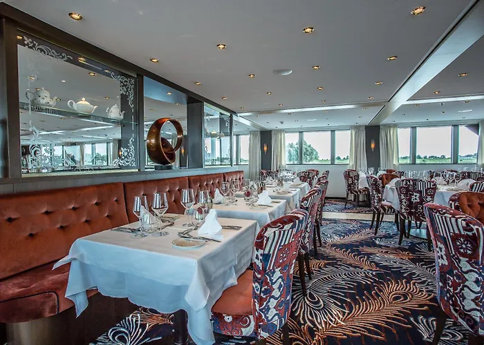 Hotelship Ms Oscar Wilde 4* 프랑크푸르트