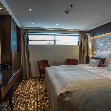 Hotelship Ms Oscar Wilde Hotel 4*