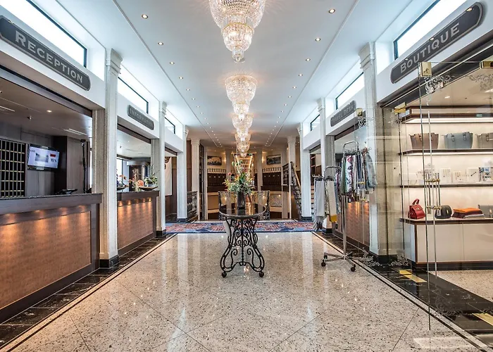 Hotelship Ms Oscar Wilde 4*