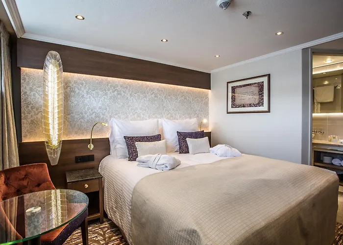 Otel Hotelship Ms Oscar Wilde